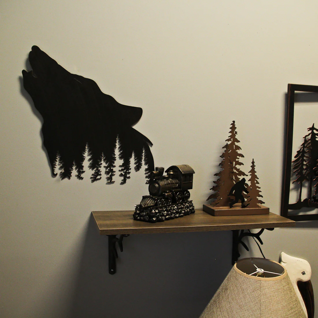 Laser-Cut Black Metal Wolf Wall Hanging Forest Lodge Decor Cabin Art 17 Inches High - Image 4