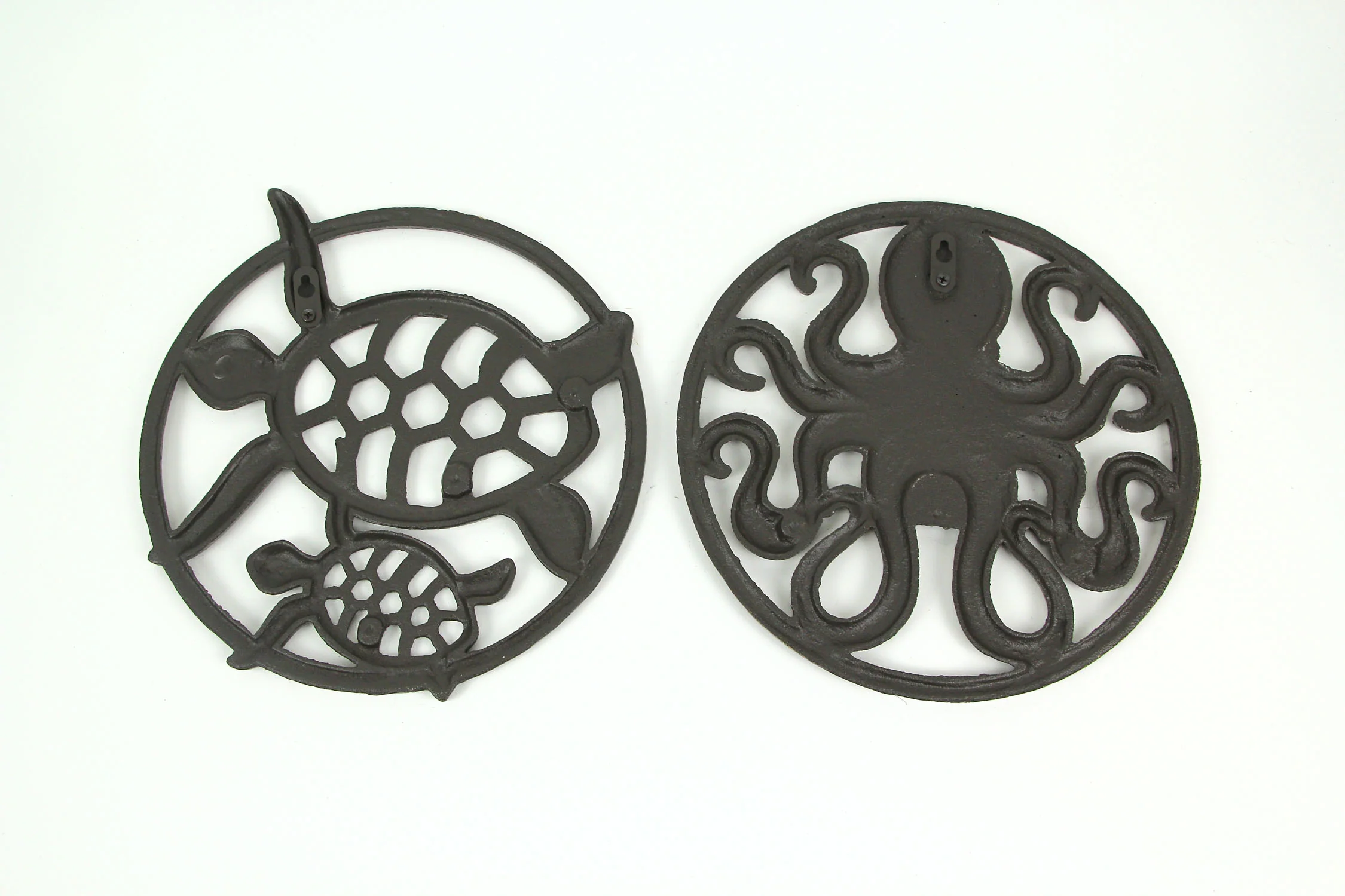 Set of 2 Antique Bronze Finished Cast Iron Sea Turtle And Octopus Wall Hanging Decor - Image 4